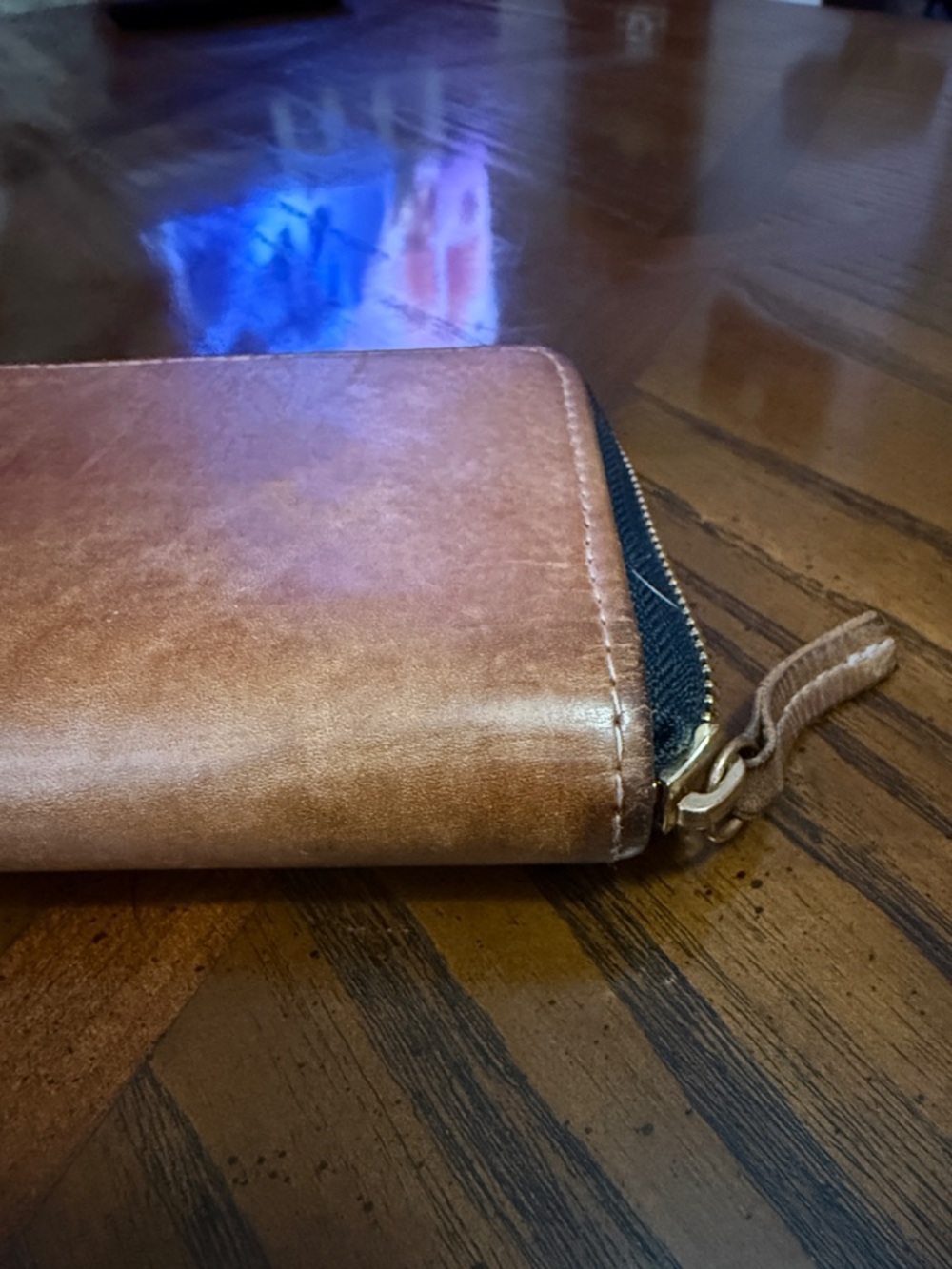 Ceri Hoover Large Zip Wallet - Picture 6 of 6